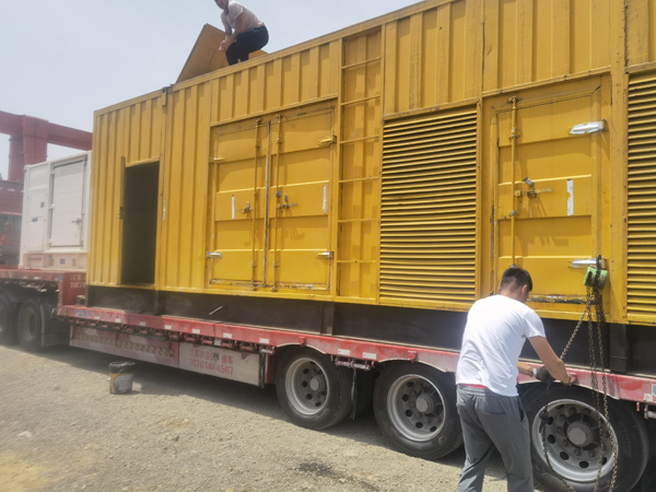 赤峰发电机出租100KW发电机需要什么规格的电缆线？